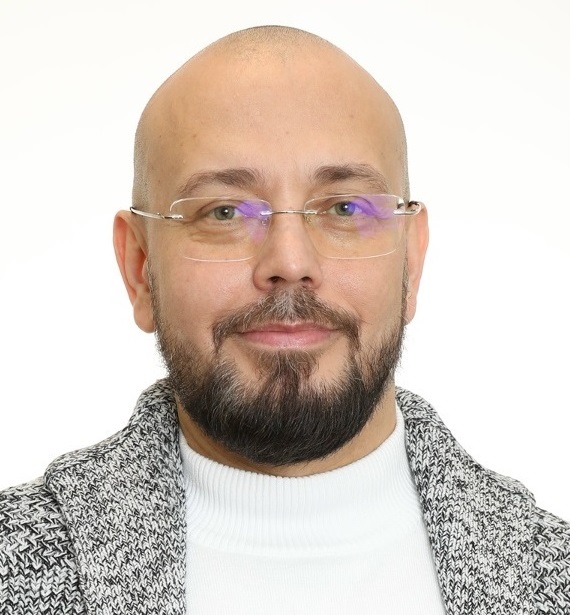 Зинатуллин Рустем Эдуардович